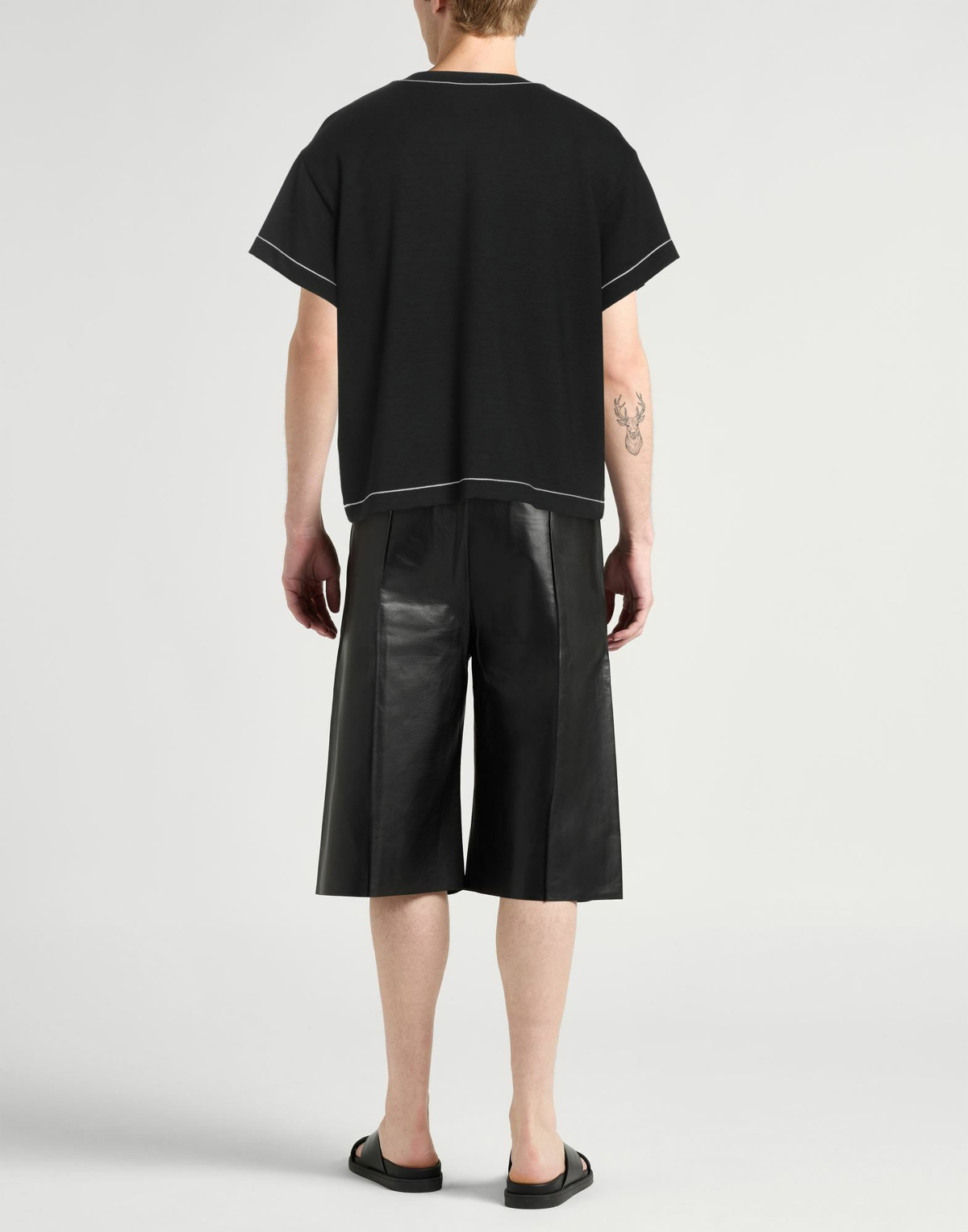 Theory Mens T-shirt in Black