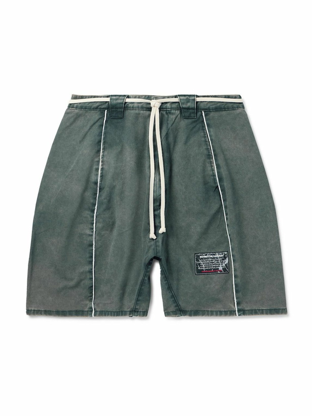 Photo: RRR123 - Father Pontius Wide-Leg Belted Cotton Shorts - Gray