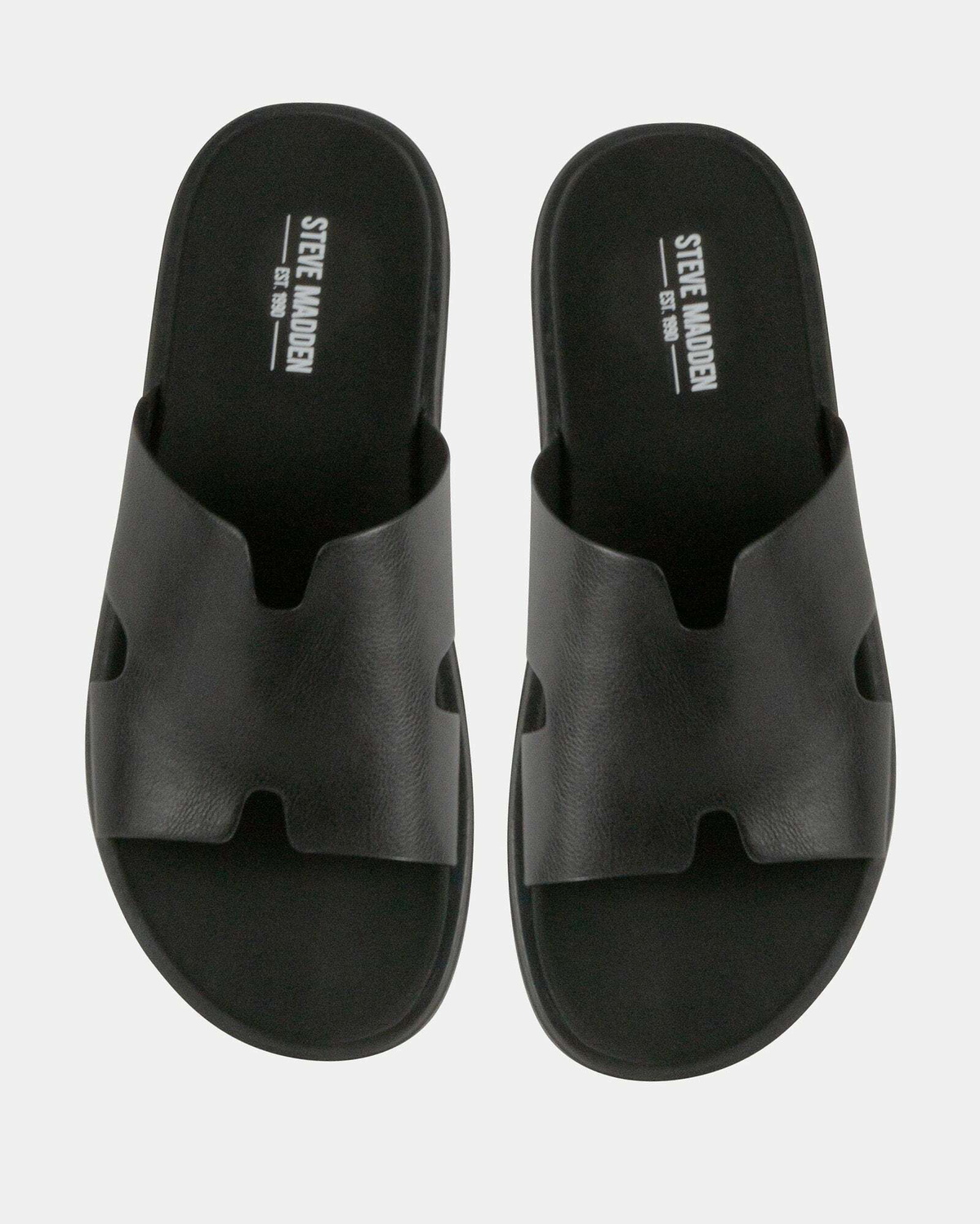 Steve Madden Stanley Sandals in Black