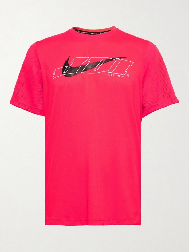Photo: Nike Training - Sport Clash Logo-Print Perforated Stretch-Jersey and Mesh T-Shirt - Red