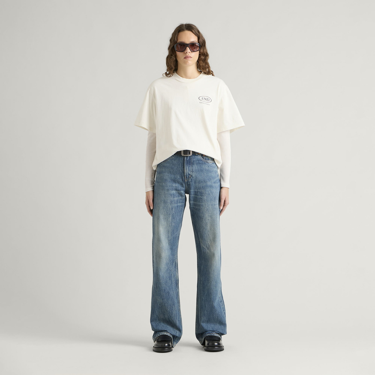 END. Worn Established T-shirt in Smoke White