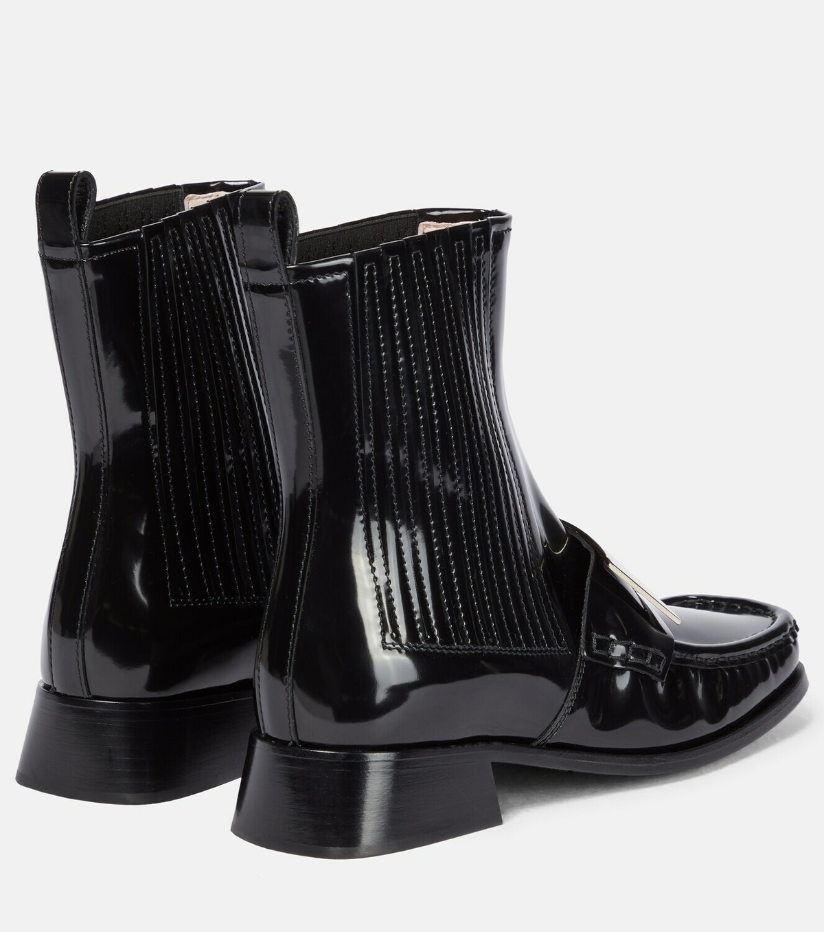 Roger Vivier Preppy Viv' patent leather Chelsea boots