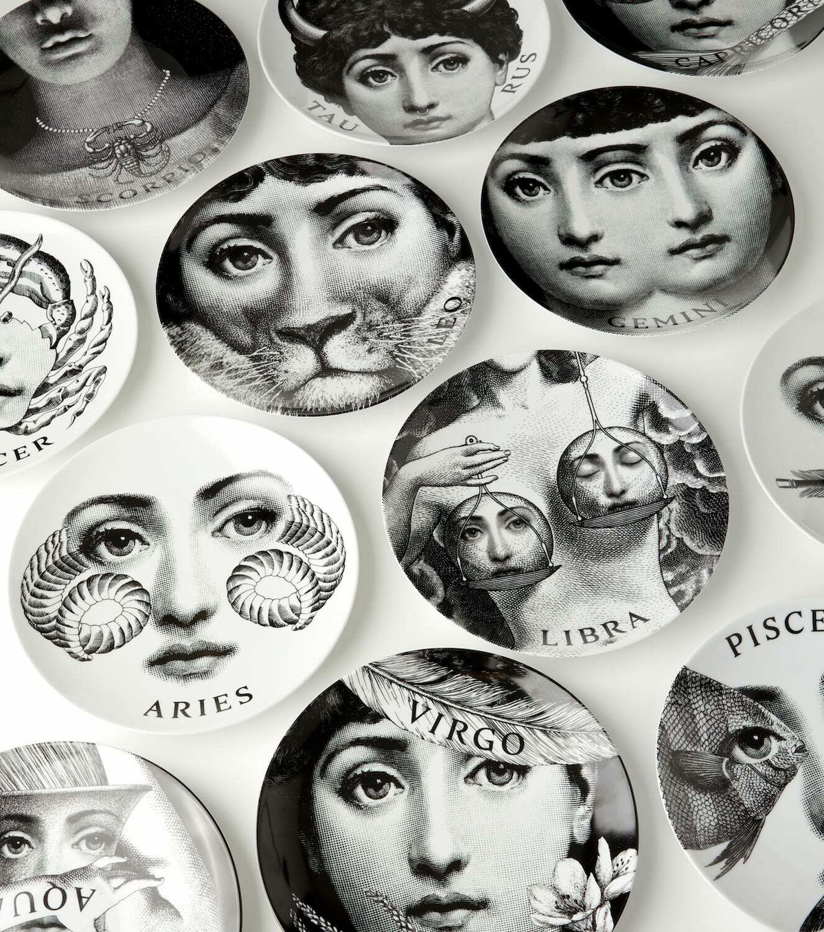 Fornasetti Tema E Variazioni N.350 Gemini wall plate