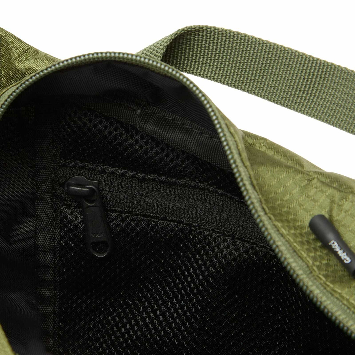 Gramicci Women's Field Sacoche in Olive 