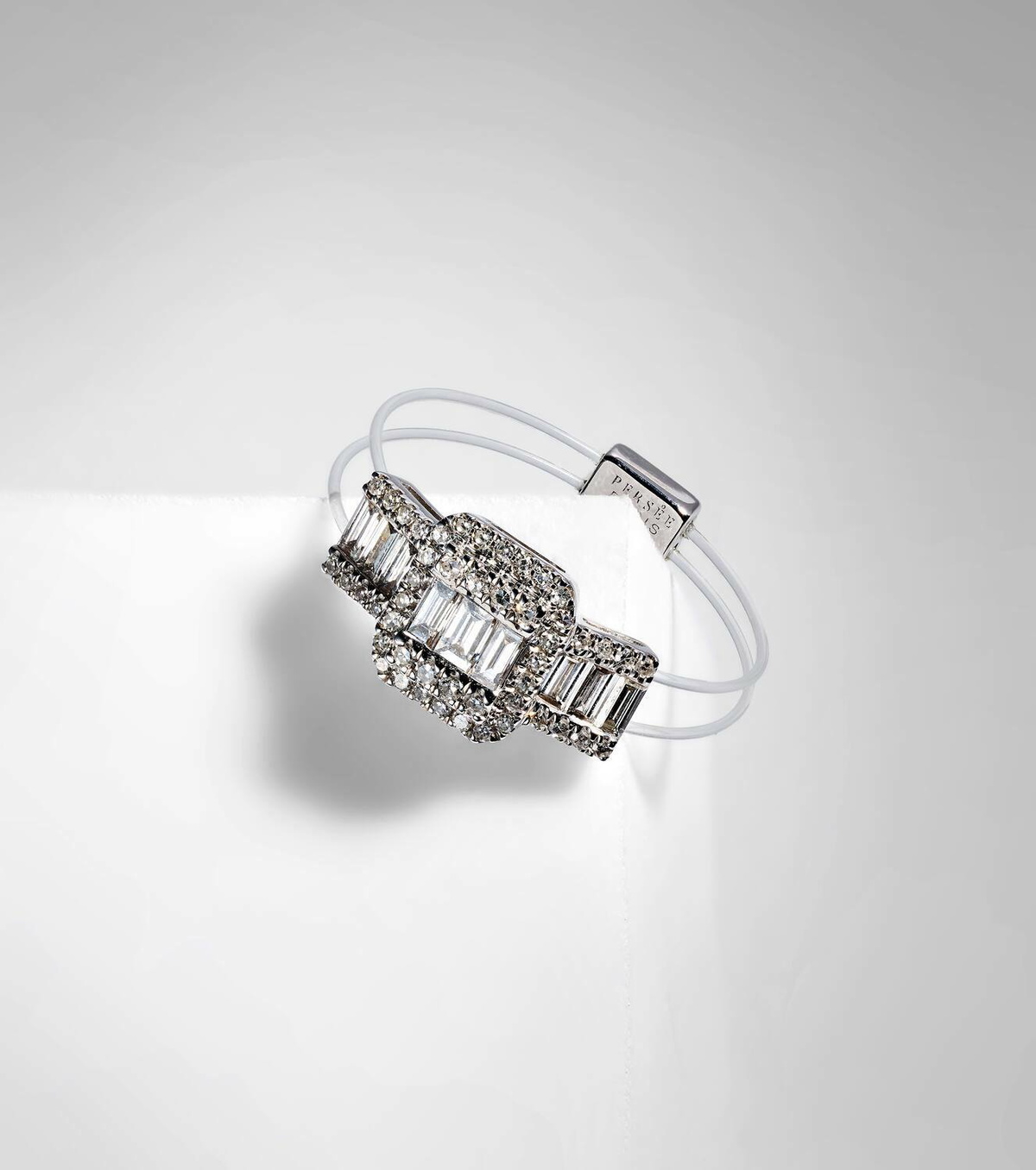 Persée Floating 18kt white gold ring with diamonds