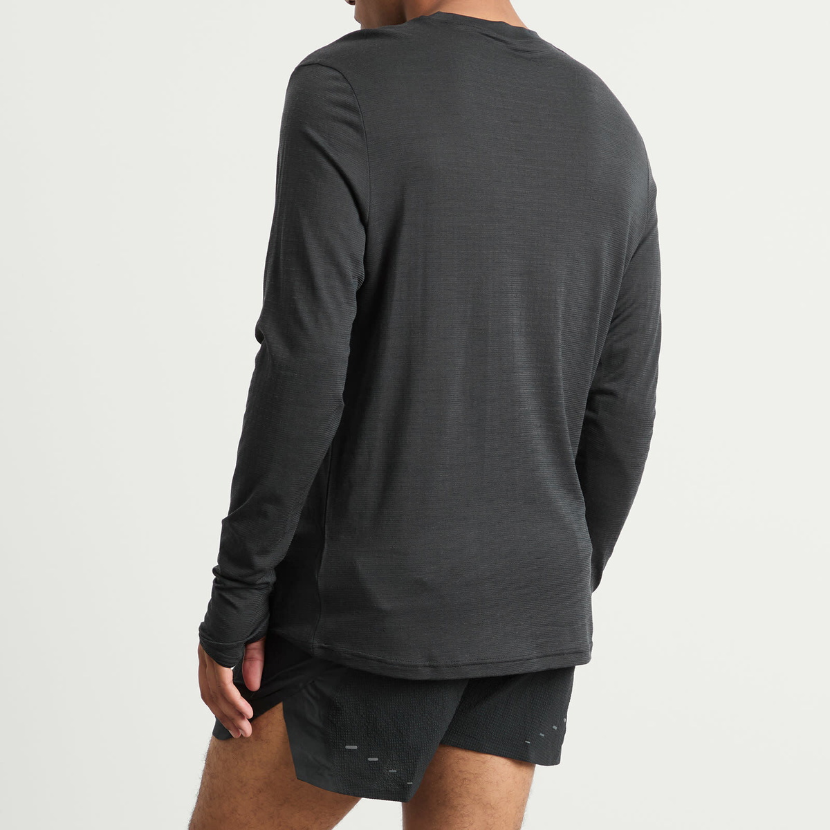 Nike Running Men's Long Sleeve Wool Top in Black/Anthracite