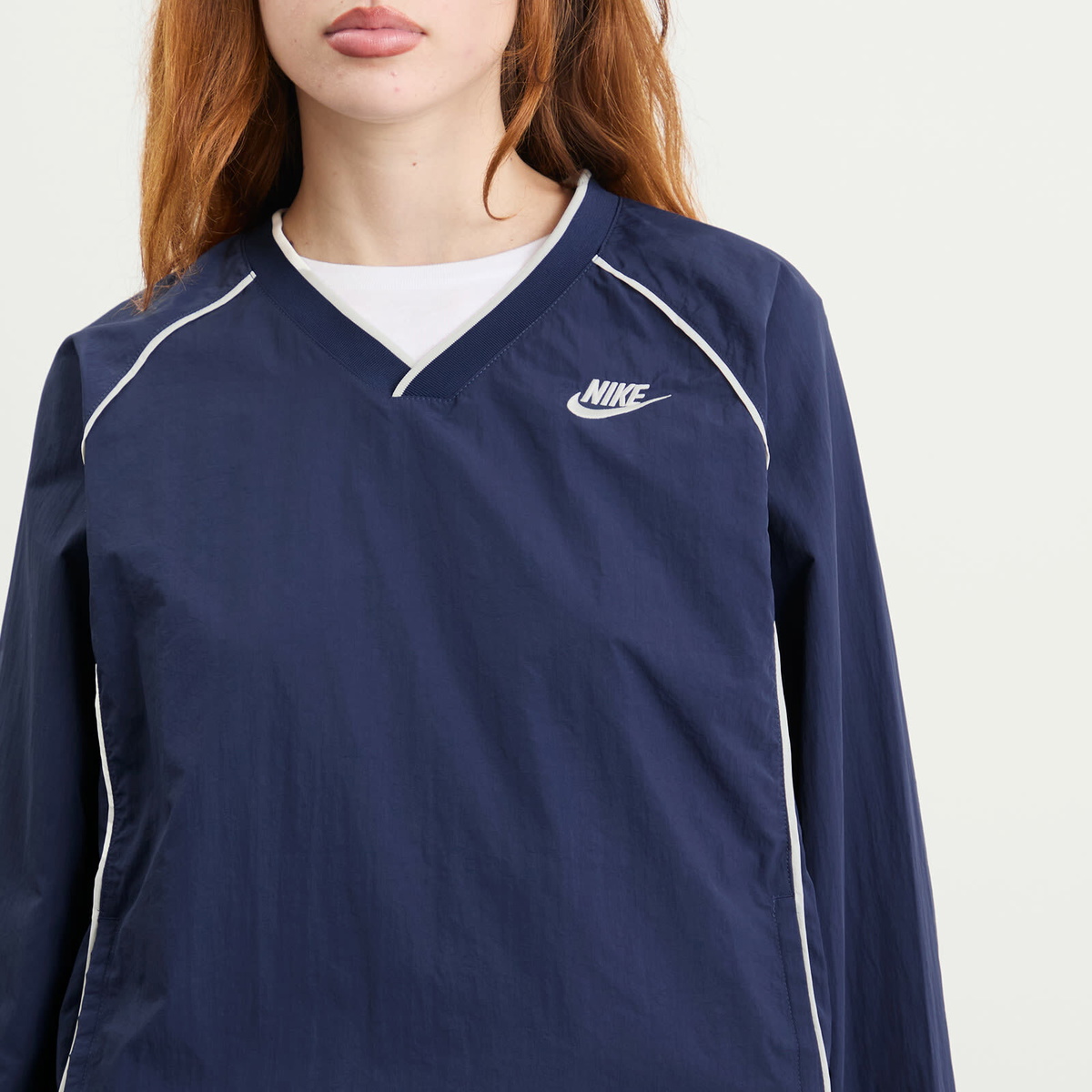 navy nike jumper womens