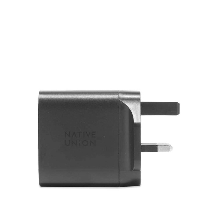 Photo: Native Union Fast GaN Charger PD 65W