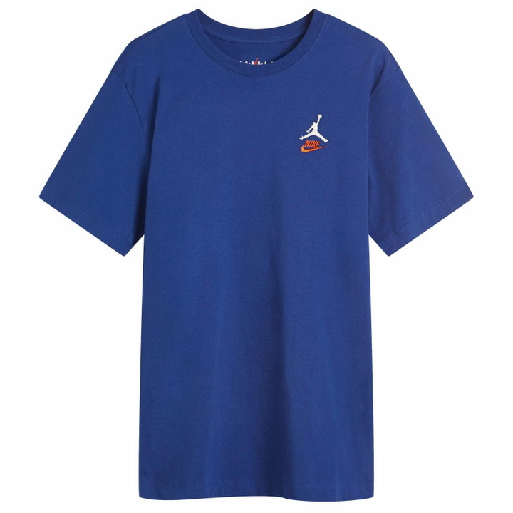 Photo: Air Jordan Rair Air AJ3 T-Shirt in Deep Royal/Sail
