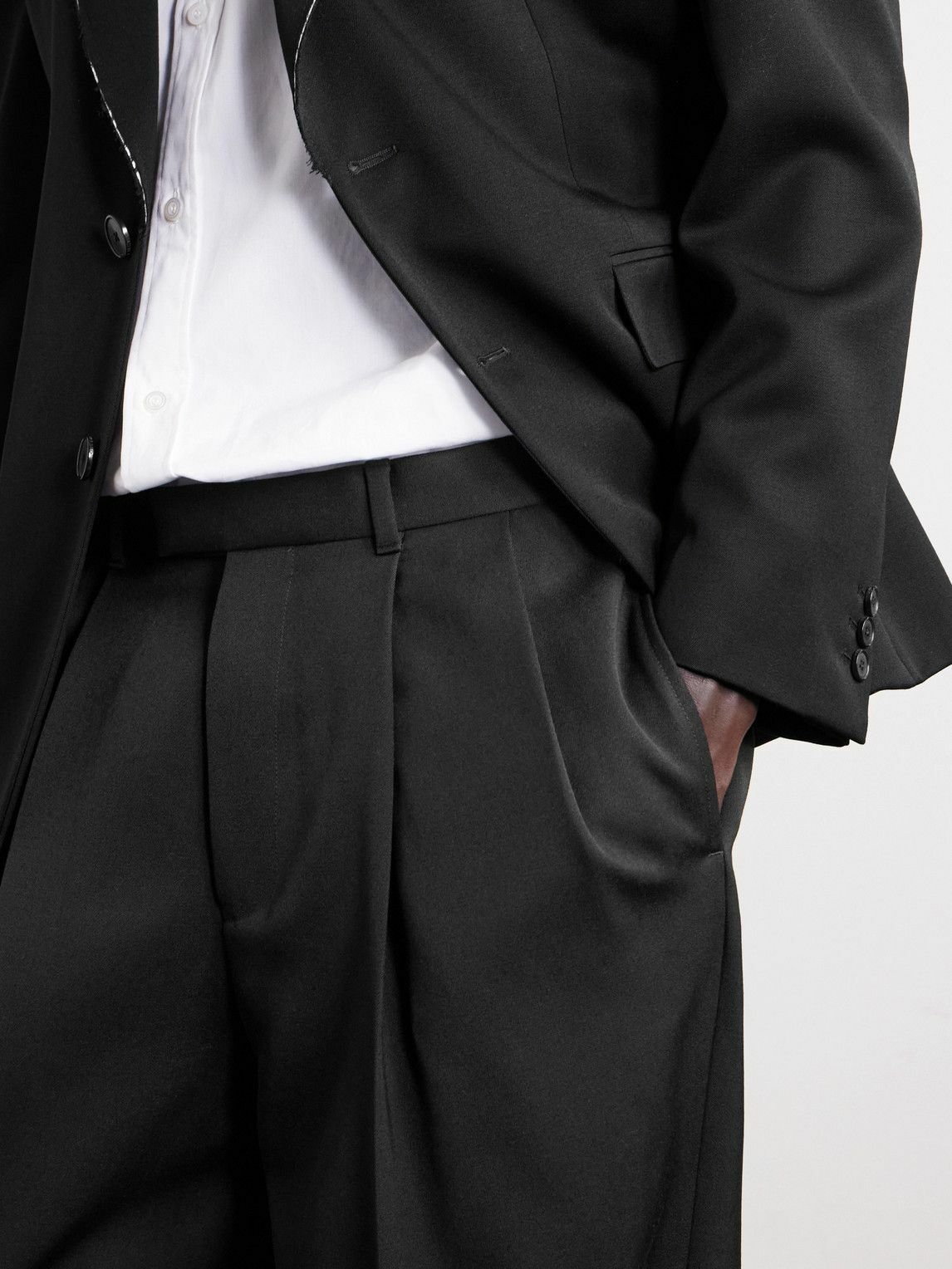 Givenchy - Straight-Leg Pleated Grain De Poudre Wool Trousers - Black