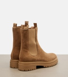 Gianvito Rossi Chester suede Chelsea boots