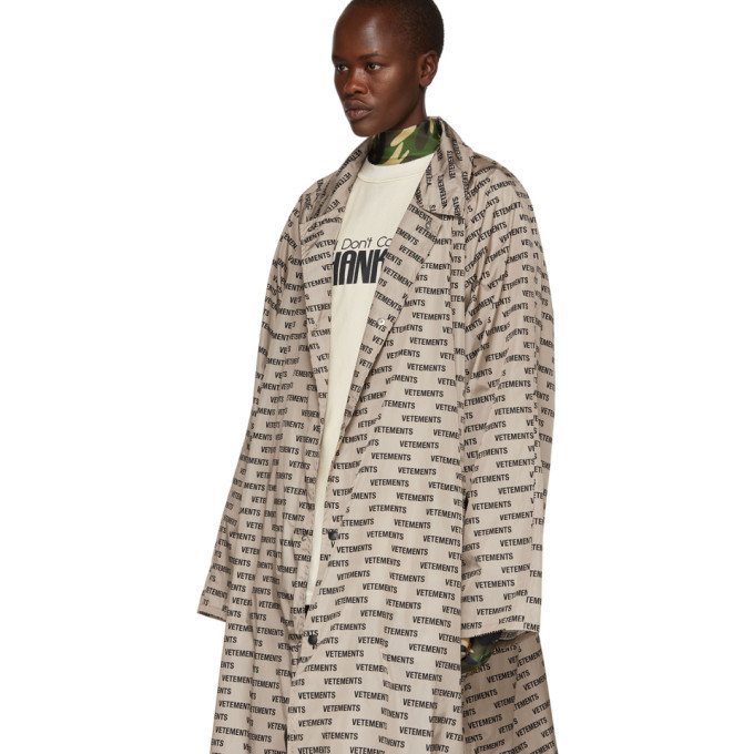 18AW VETEMENTS Oversize Monogram Coat 登坂 Vetements Beige Waterproof Monogram Car Coat Vetements