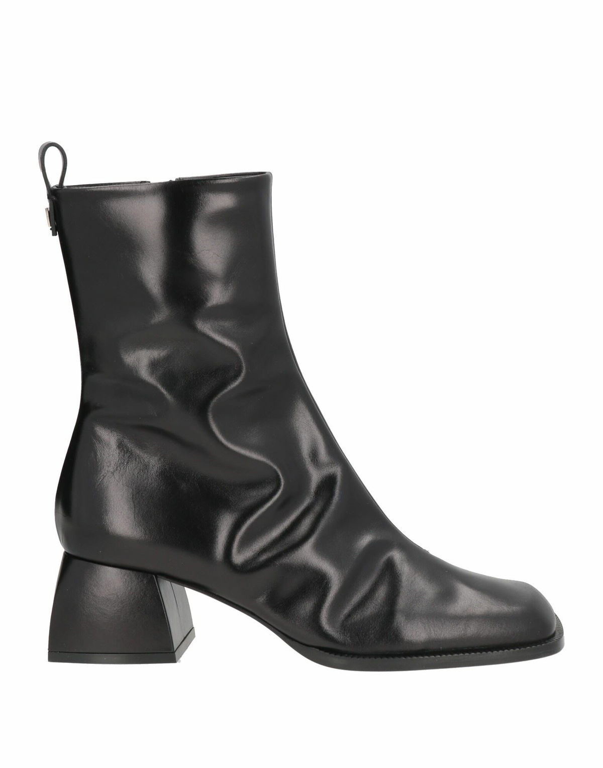 Nodaleto Womens Ankle boots in Black