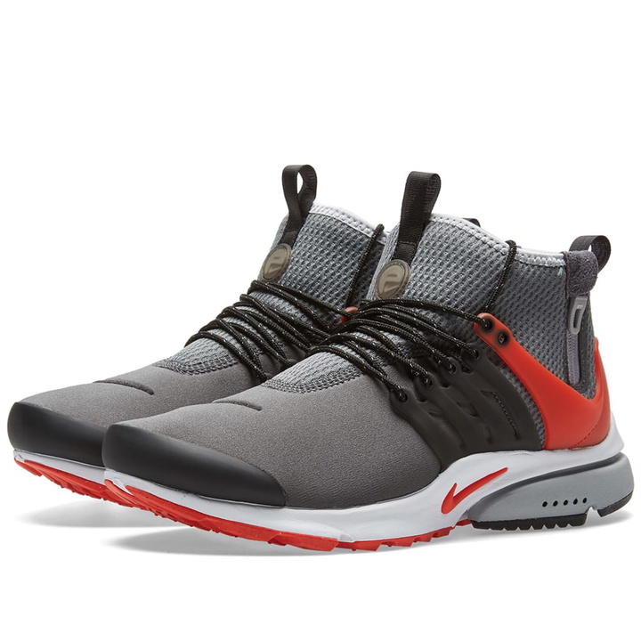 Photo: Nike Air Presto Mid Utility