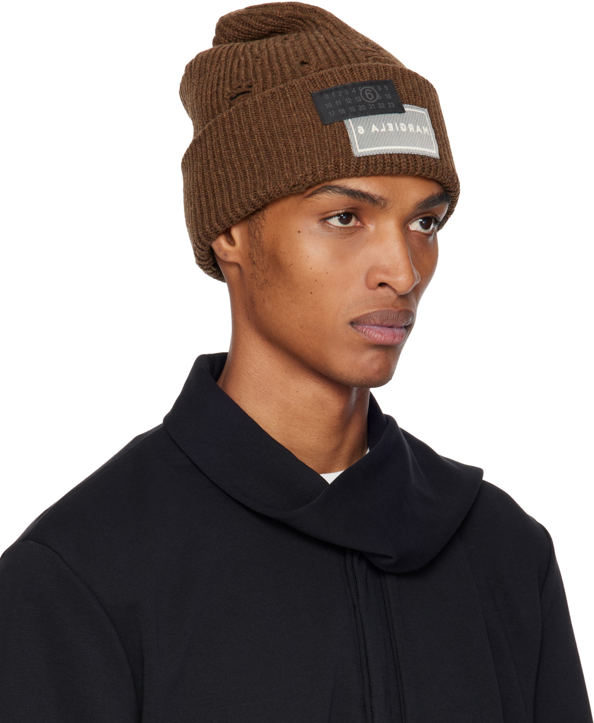 MM6 Maison Margiela Brown Logo Patch Beanie