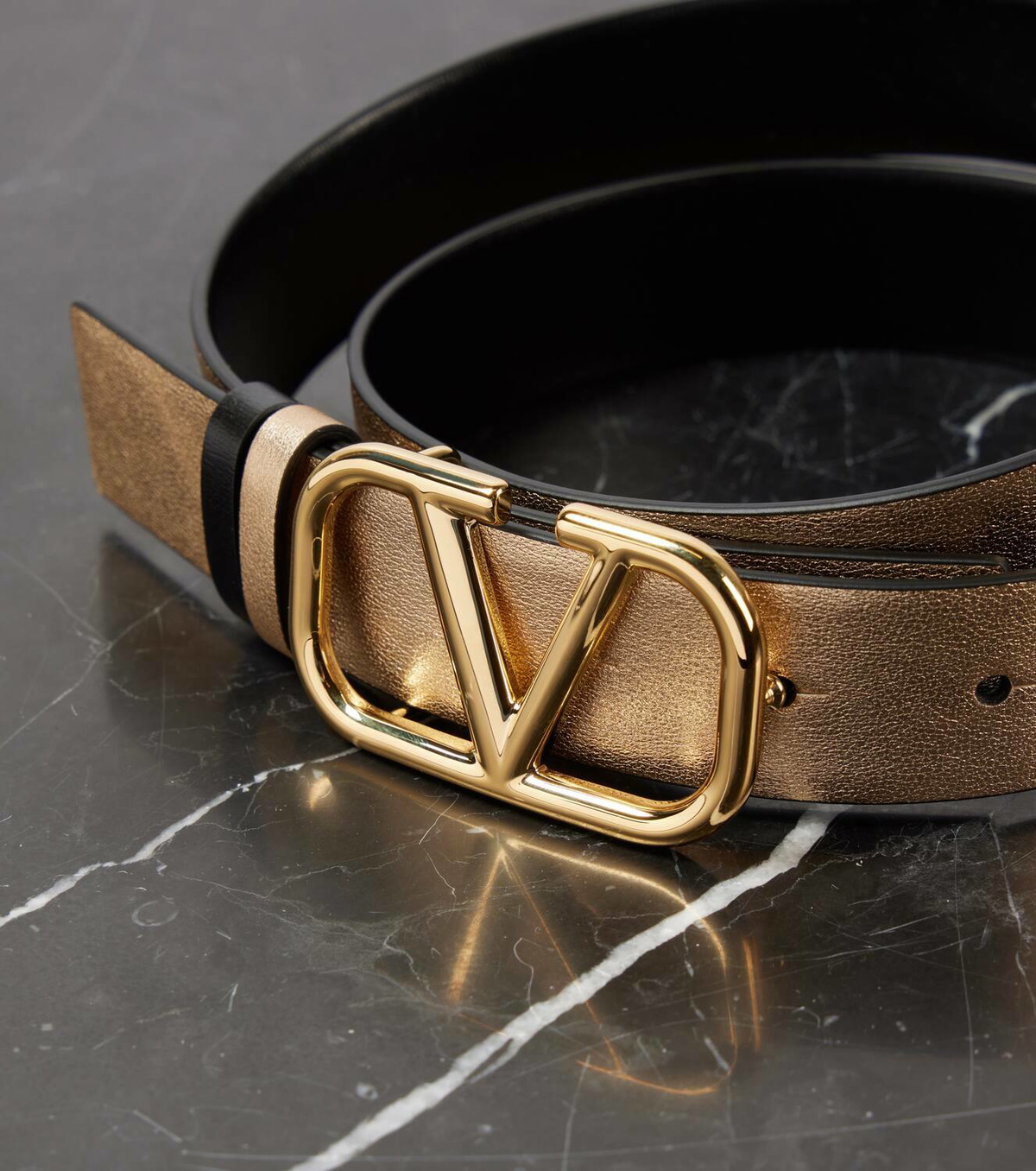 Valentino Garavani VLogo metallic leather belt Valentino  display picture 2