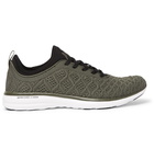 APL Athletic Propulsion Labs - Techloom Phantom Mesh Sneakers - Army green