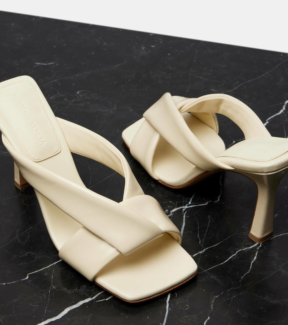 Bottega Veneta Riva 90 leather thong sandals