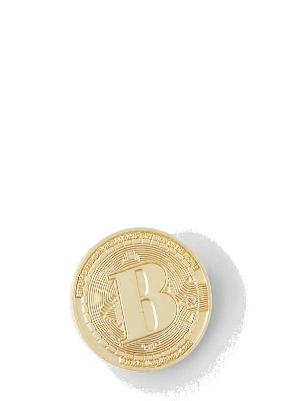 Photo: Crypto Coin Pin in Gold