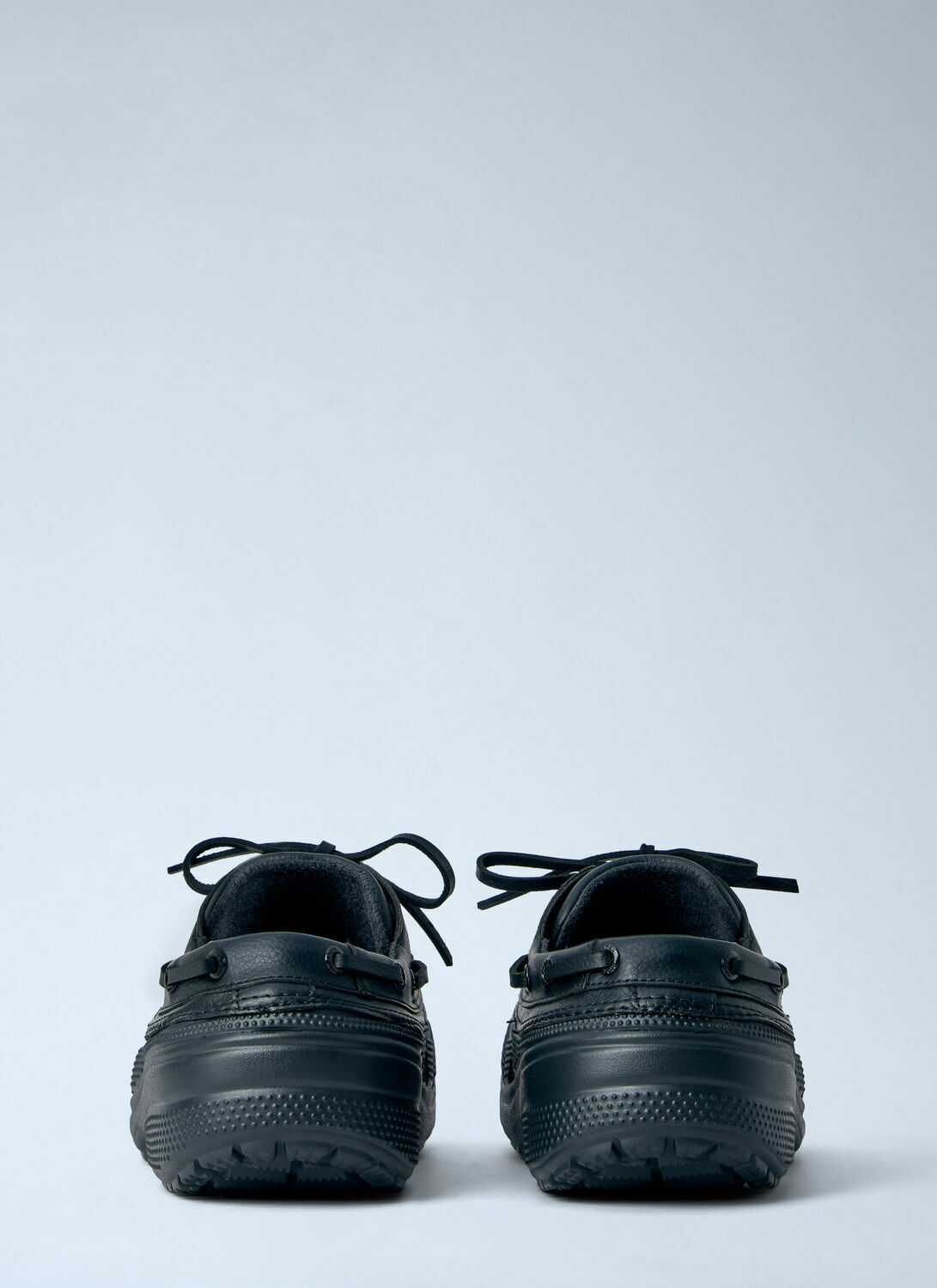 crocs Classic Islander Sneakers