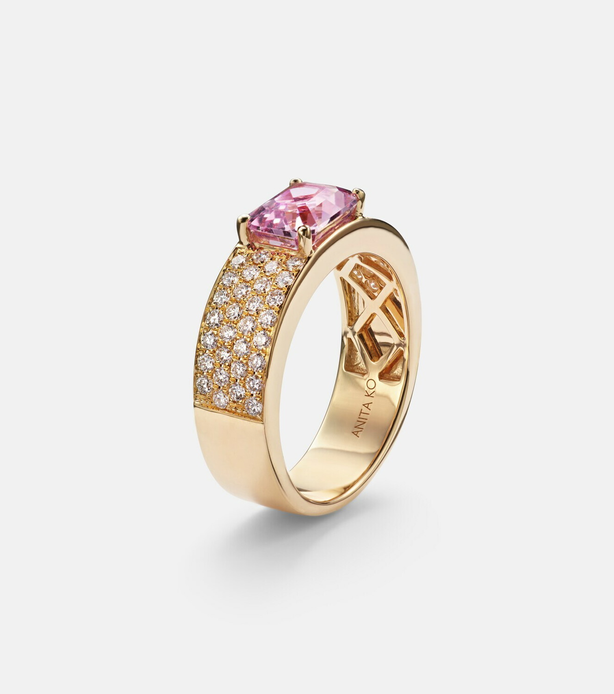 Anita Ko 18kt gold ring with sapphire and diamonds