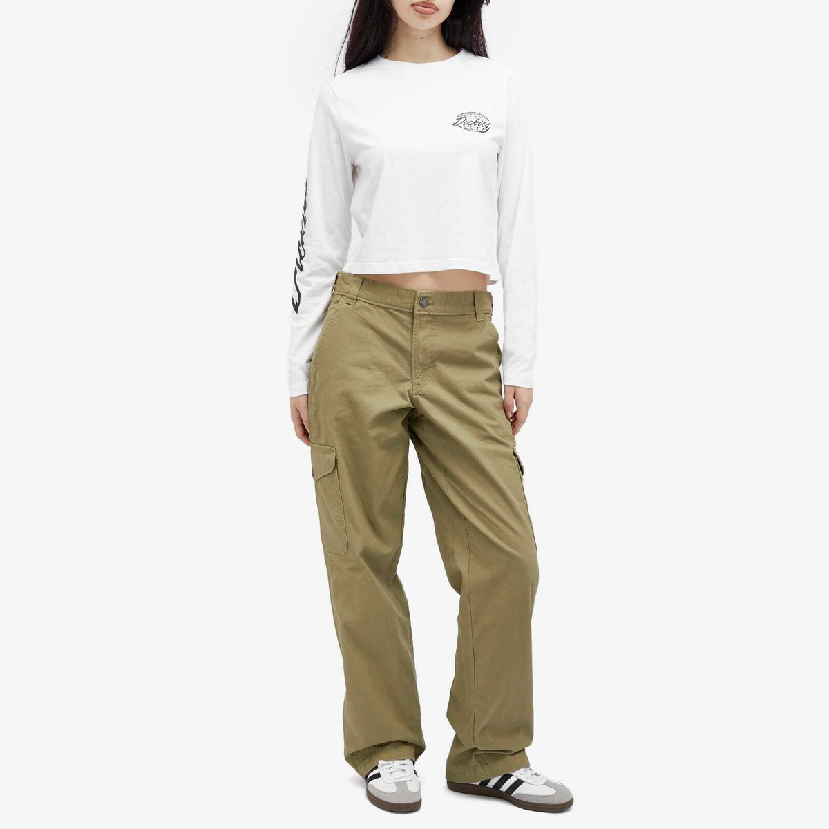 Dickies Women's Globe Long Sleeve T-Shirt in White