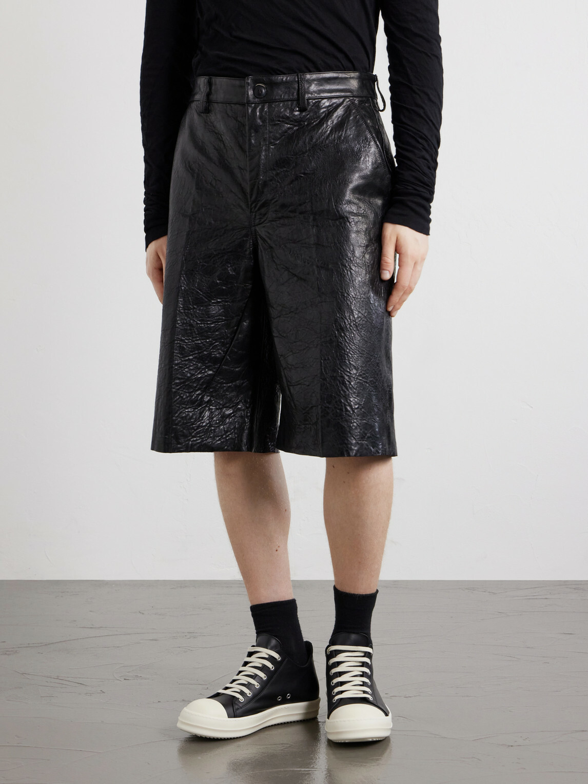 Rick Owens - Straight-Leg Full-Grain Leather Shorts - Black