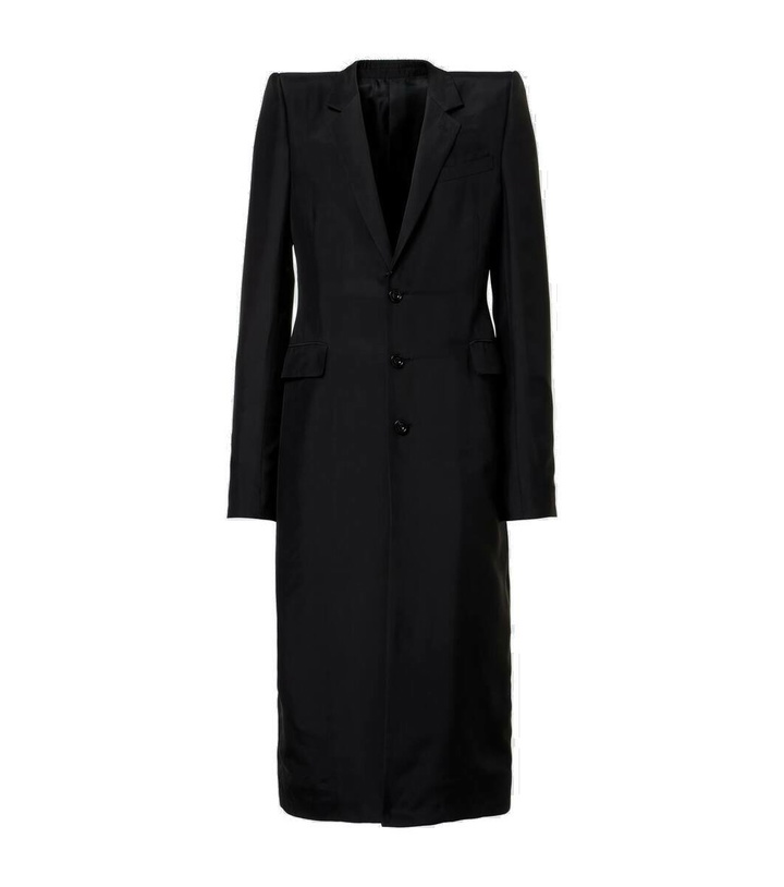 Photo: Alexander McQueen Chain-detail coat