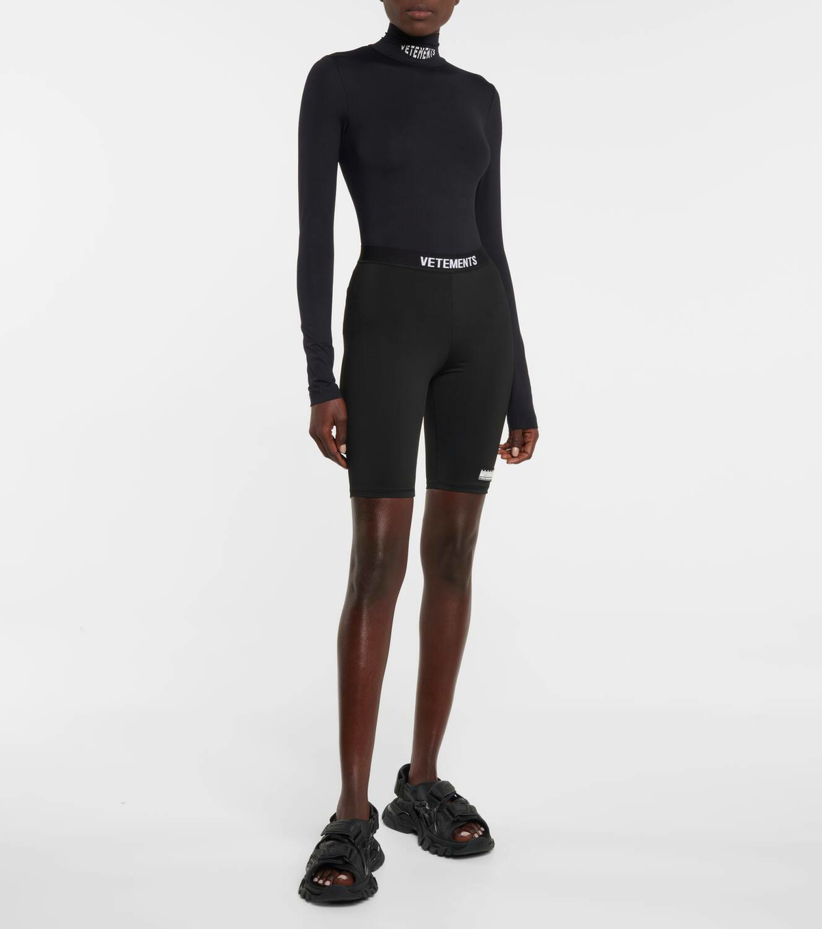 Vetements Logo-print biker shorts
