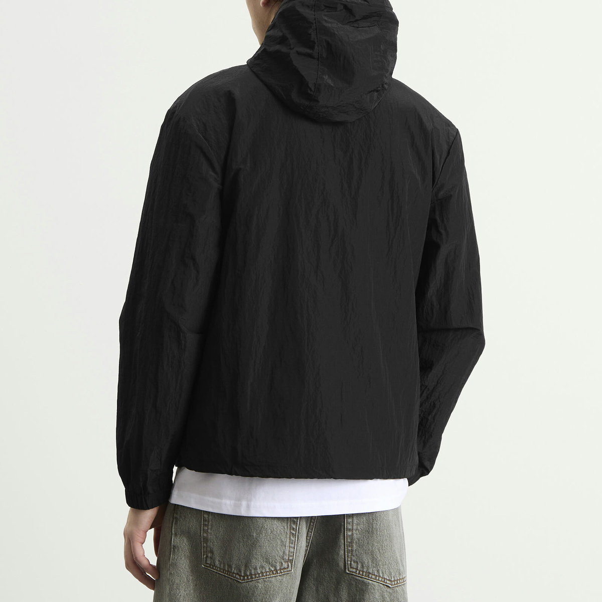 POSTAL Men's Discovery Shell Hooded Jacket in Black
