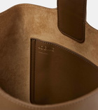 Loewe Pebble Medium leather bucket bag