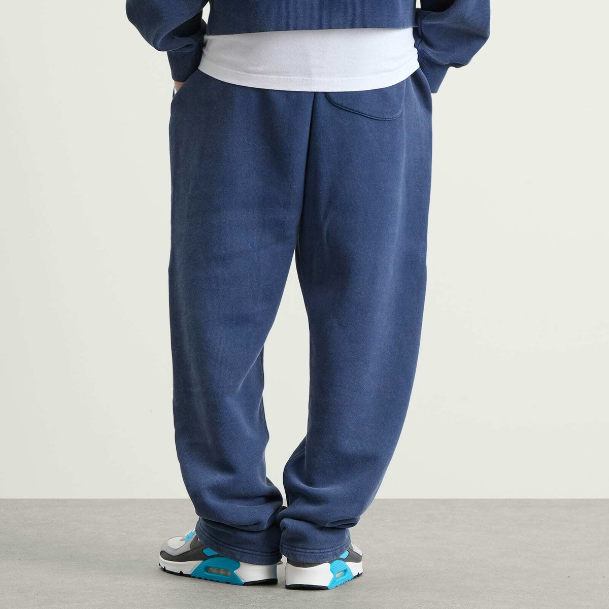 Patta Men's Classic Acid Washed Straight Leg Jogging Pants in Blue