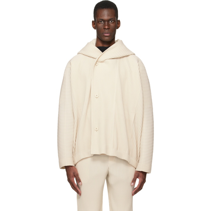 Photo: HOMME PLISSÉ ISSEY MIYAKE Beige Monthly Colors March Jacket