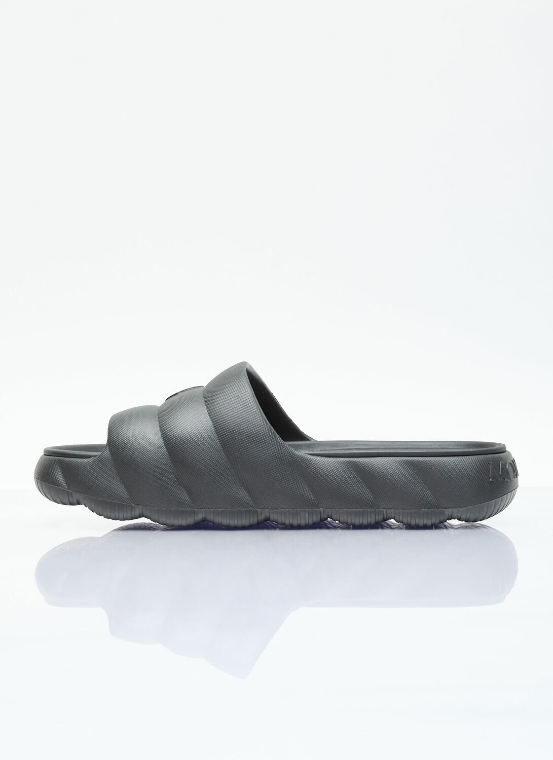 Moncler Lilo Slides