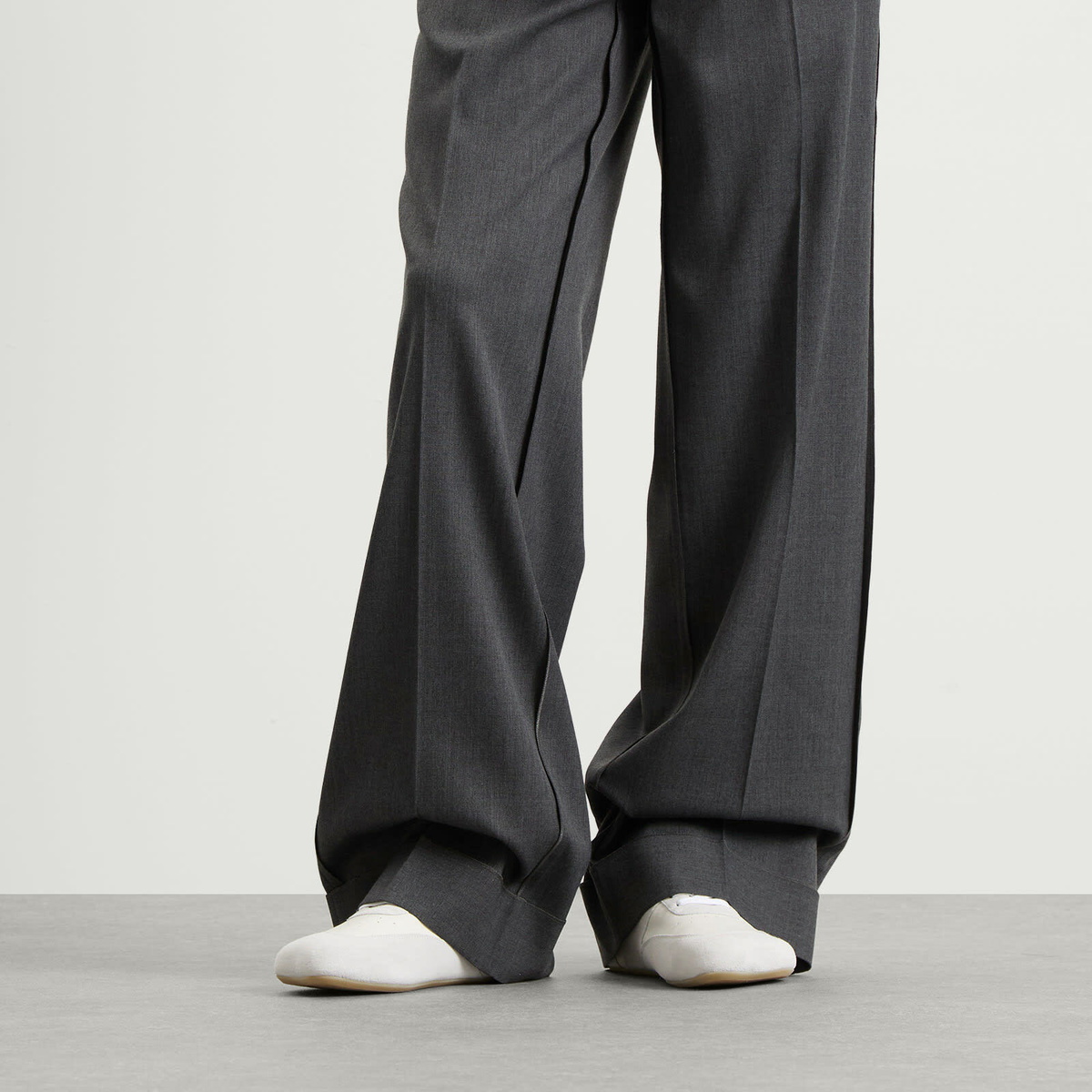 MM6 Maison Margiela Men's Leather Ergomonic Sneaker in White