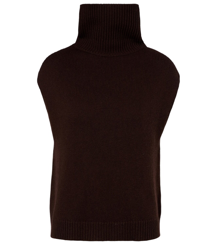 Photo: Jardin des Orangers Turtleneck wool and cashmere sweater vest