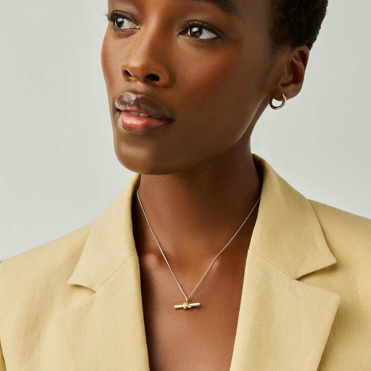 Missoma Women's x Lucy Williams T-Bar Knot Pendant Necklace in