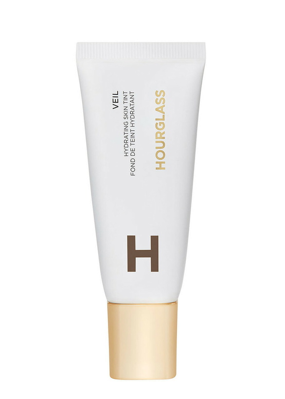 Photo: Hourglass Veil Hydrating Skin Tint - 17