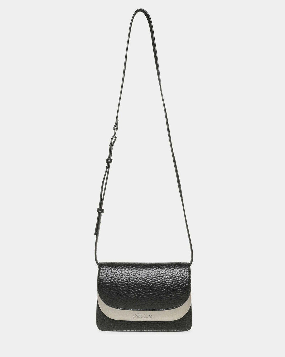Steve Madden Ballie Bag in Black