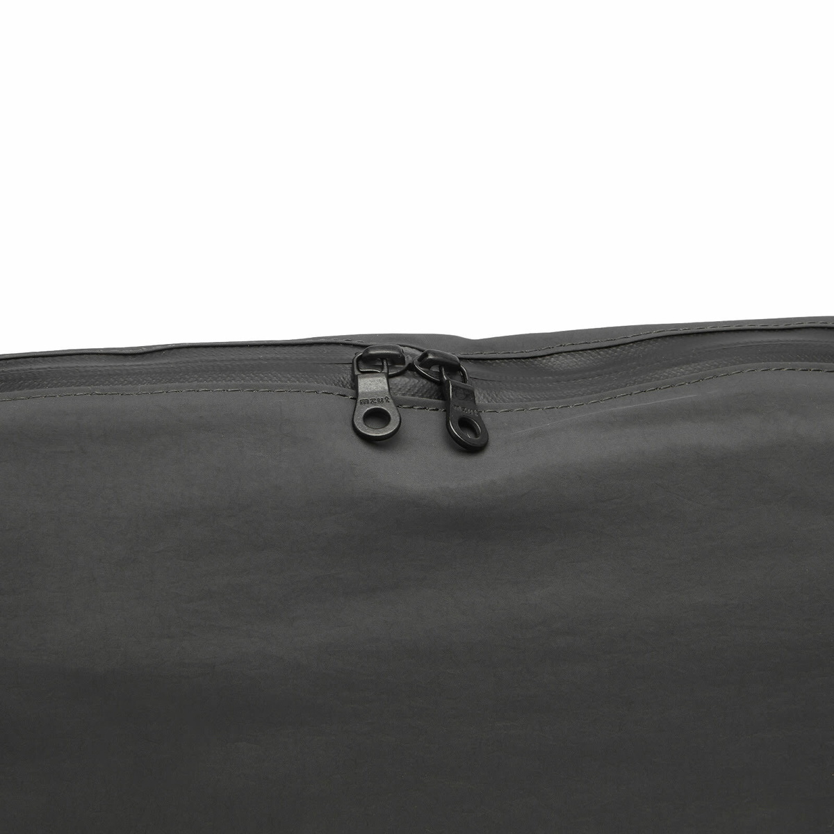Mazi Untitled Terse Cross Body Bag in Grey 