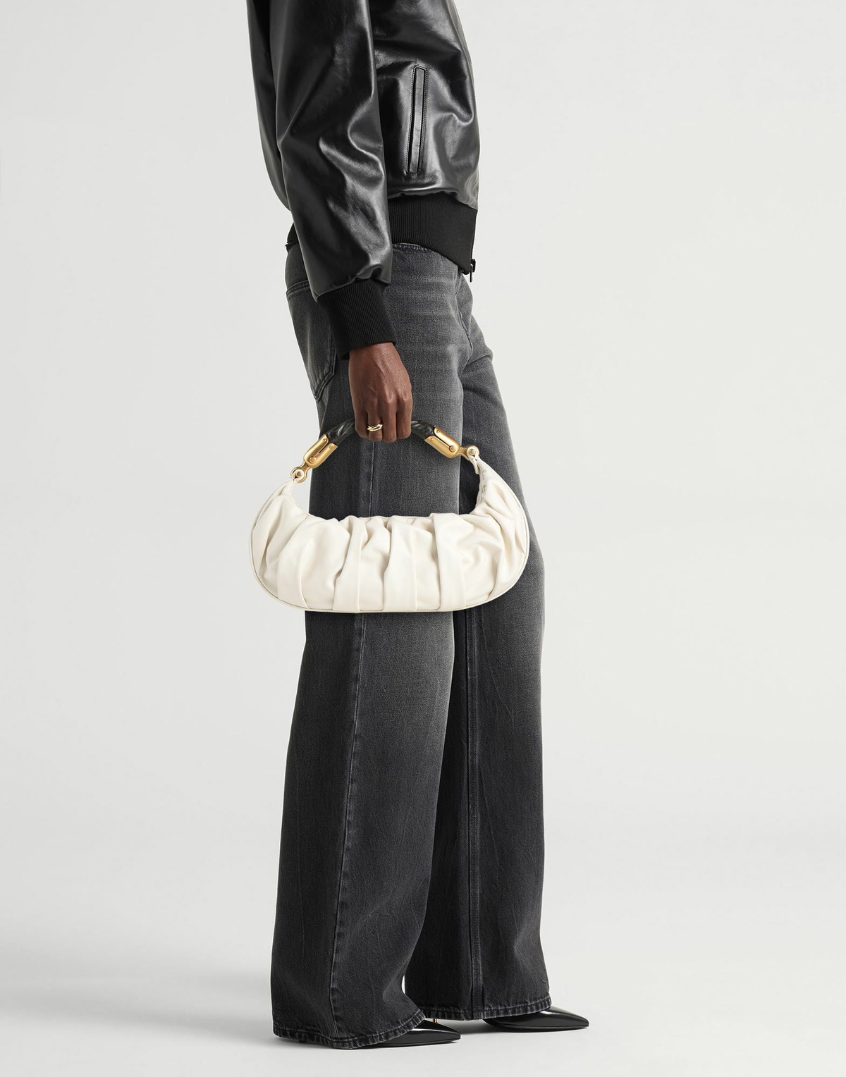 Balmain Womens Handbag in White