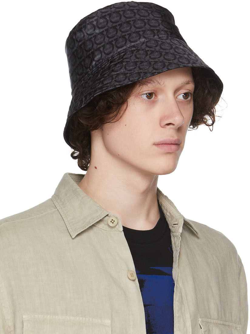 Salvatore Ferragamo Reversible Black Bucket Hat Salvatore Ferragamo