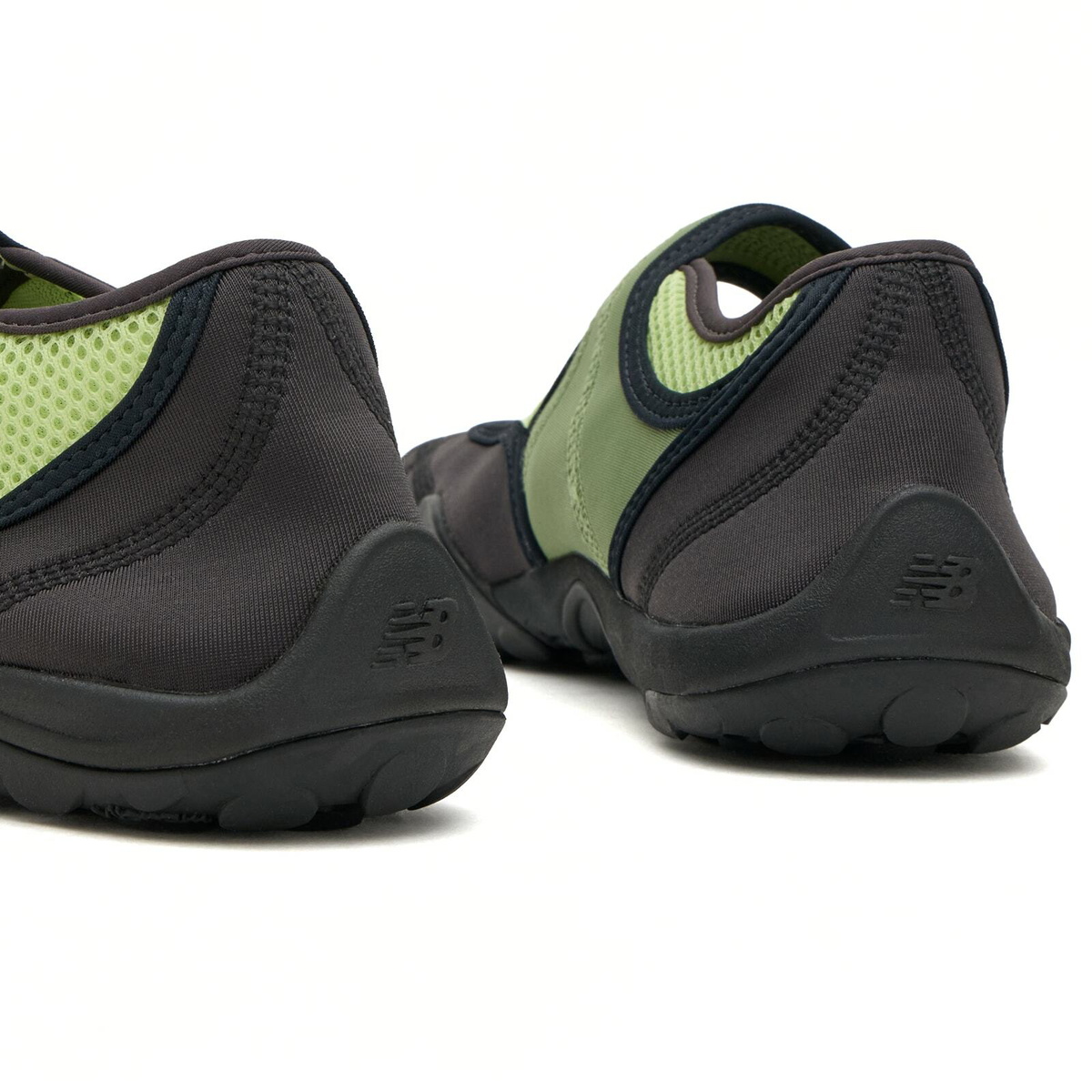 New Balance x Tokyo Design Studio MT2 Sneaker in Green
