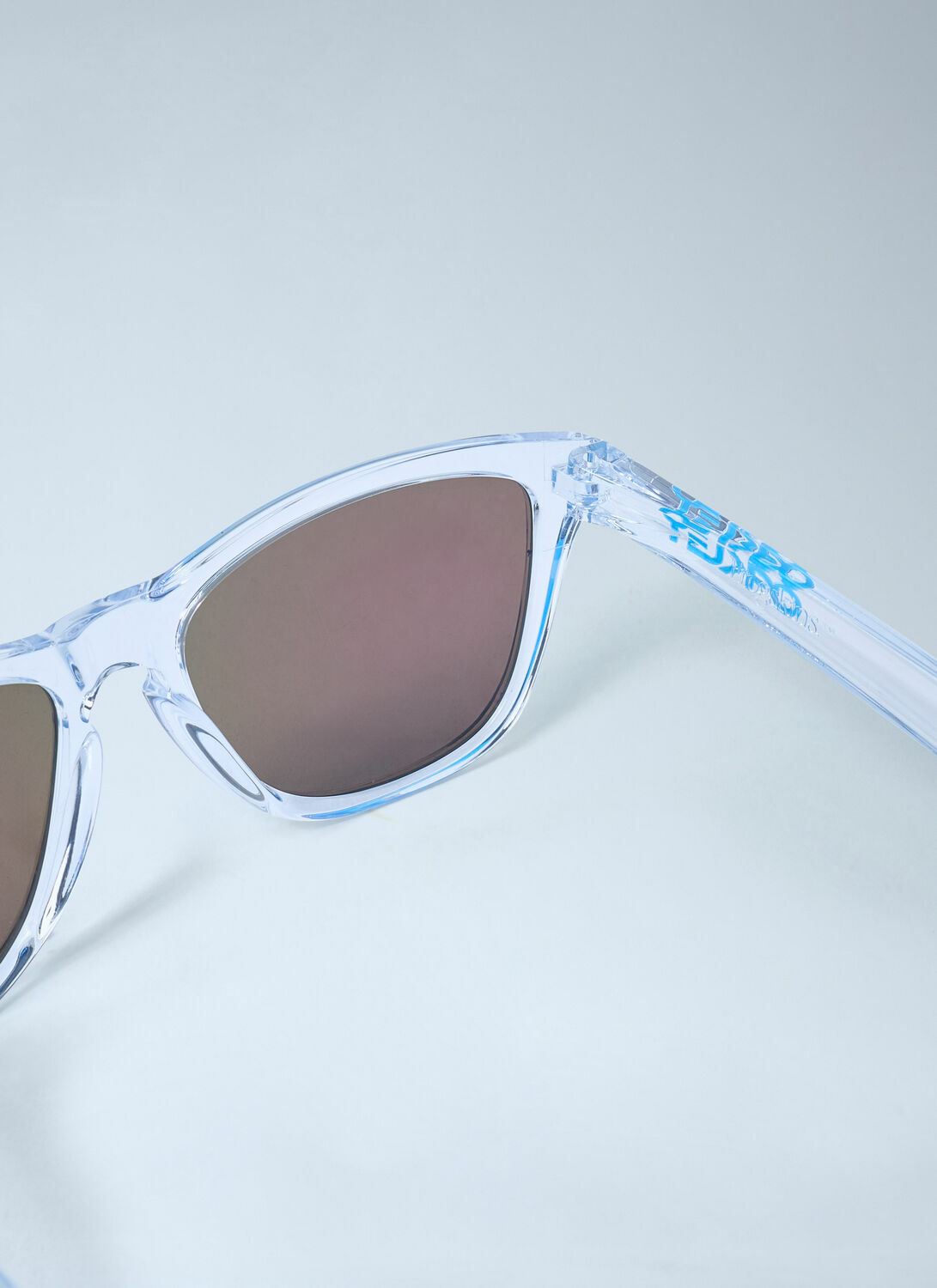 Oakley Frogskins Sunglasses