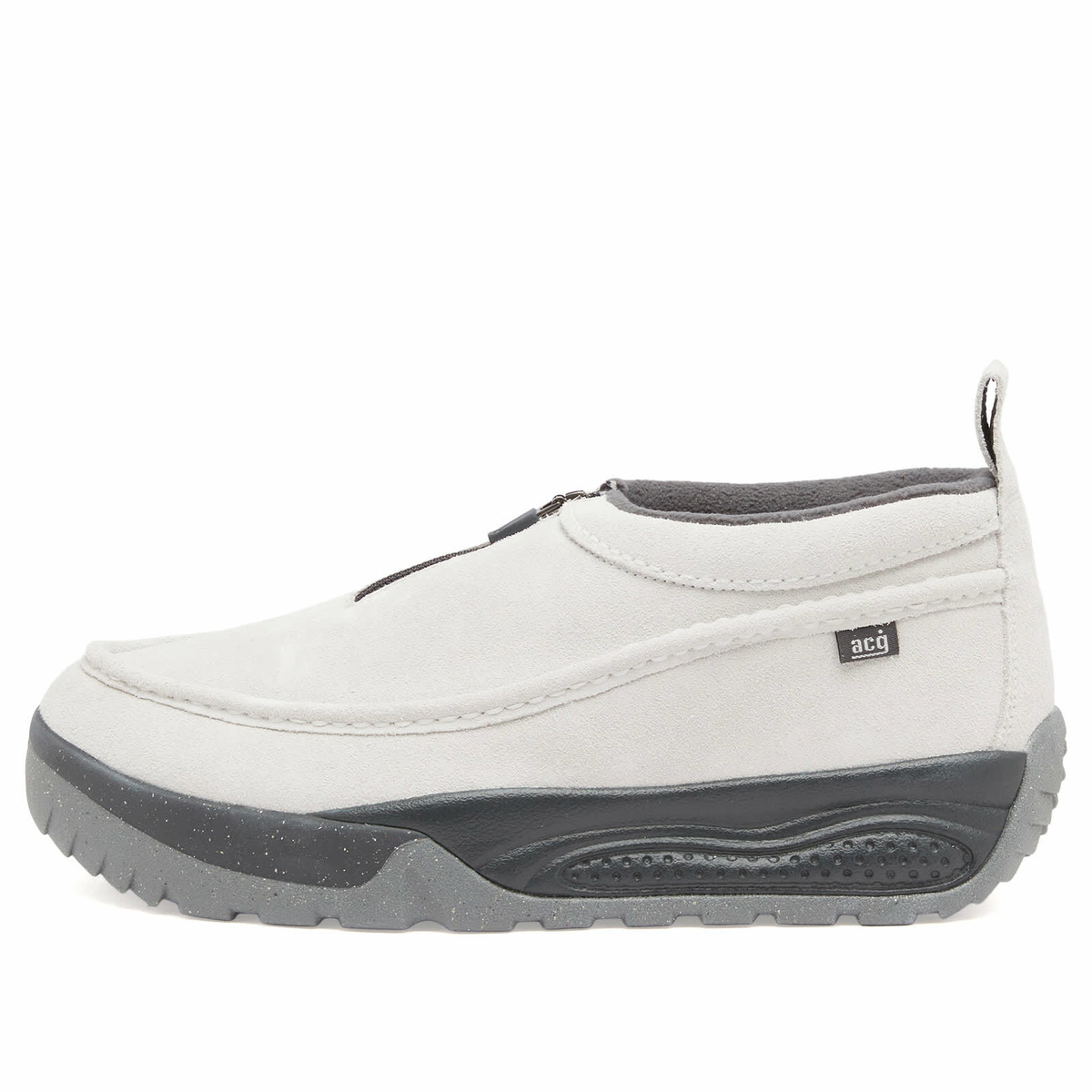 Nike Acg Izy Sneaker in Photon/Anthracite/Grey