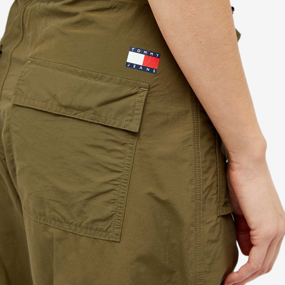 Mens - Organic Cotton Baggy Cargo Pants in Drab Olive Green