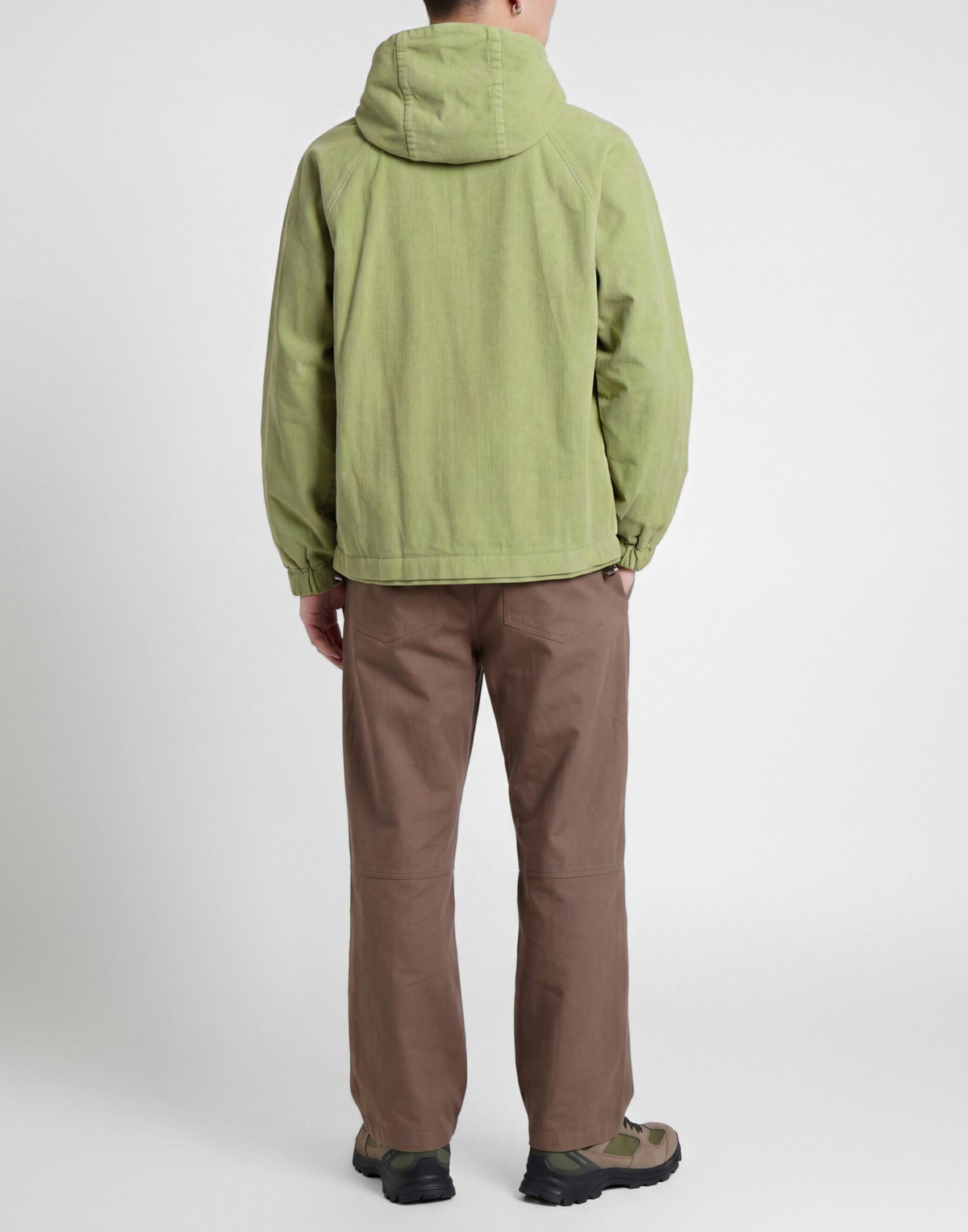 Ranra Mens Sweatshirt in Sage green
