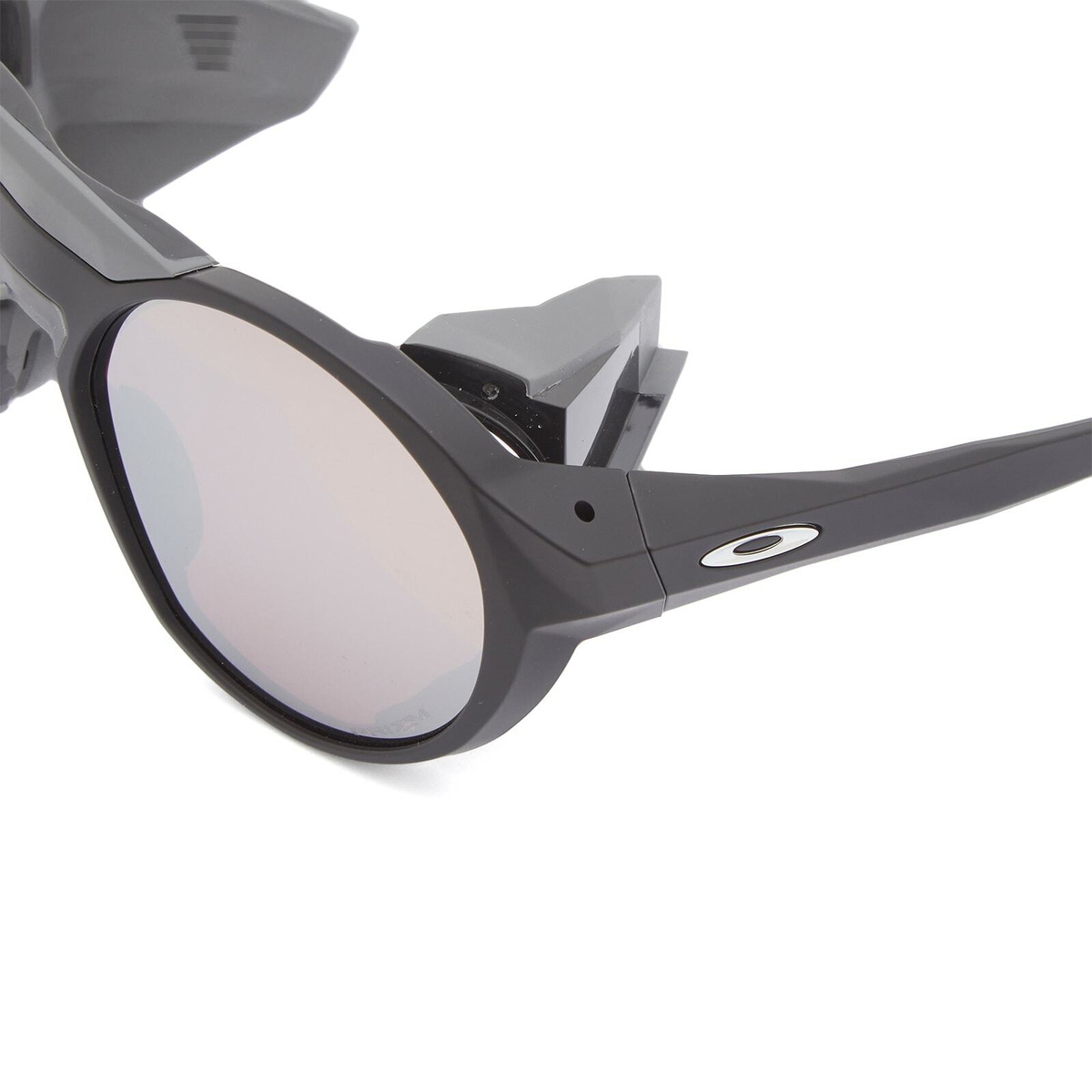 Oakley Men's Clifden Sunglasses in Matte Black/Prizm Snow Oakley