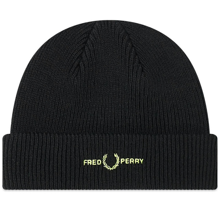 Photo: Fred Perry Authentic Graphic Branded Beanie