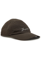 Jacquemus La Casquette Baluchon Logo Nylon cap Dark Brown